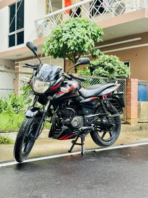 বাজাজ পালসার ১৫০ ২০২০ কালো