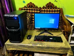 Desktop Computer Gigabyte 4GB Intel Core i3 HDD+SSD 1 Terabyte