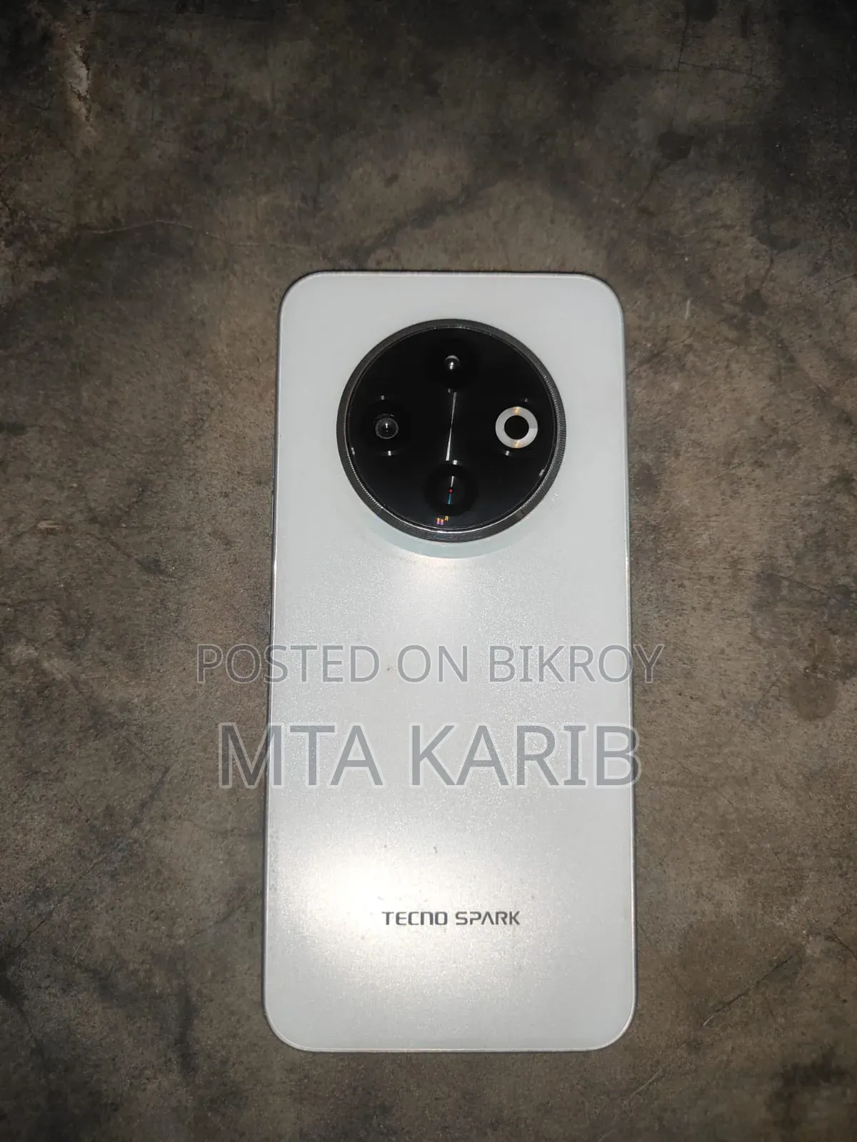 Tecno Spark 30C 128 GB White
