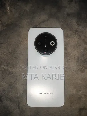 Tecno Spark 30C 128 GB White