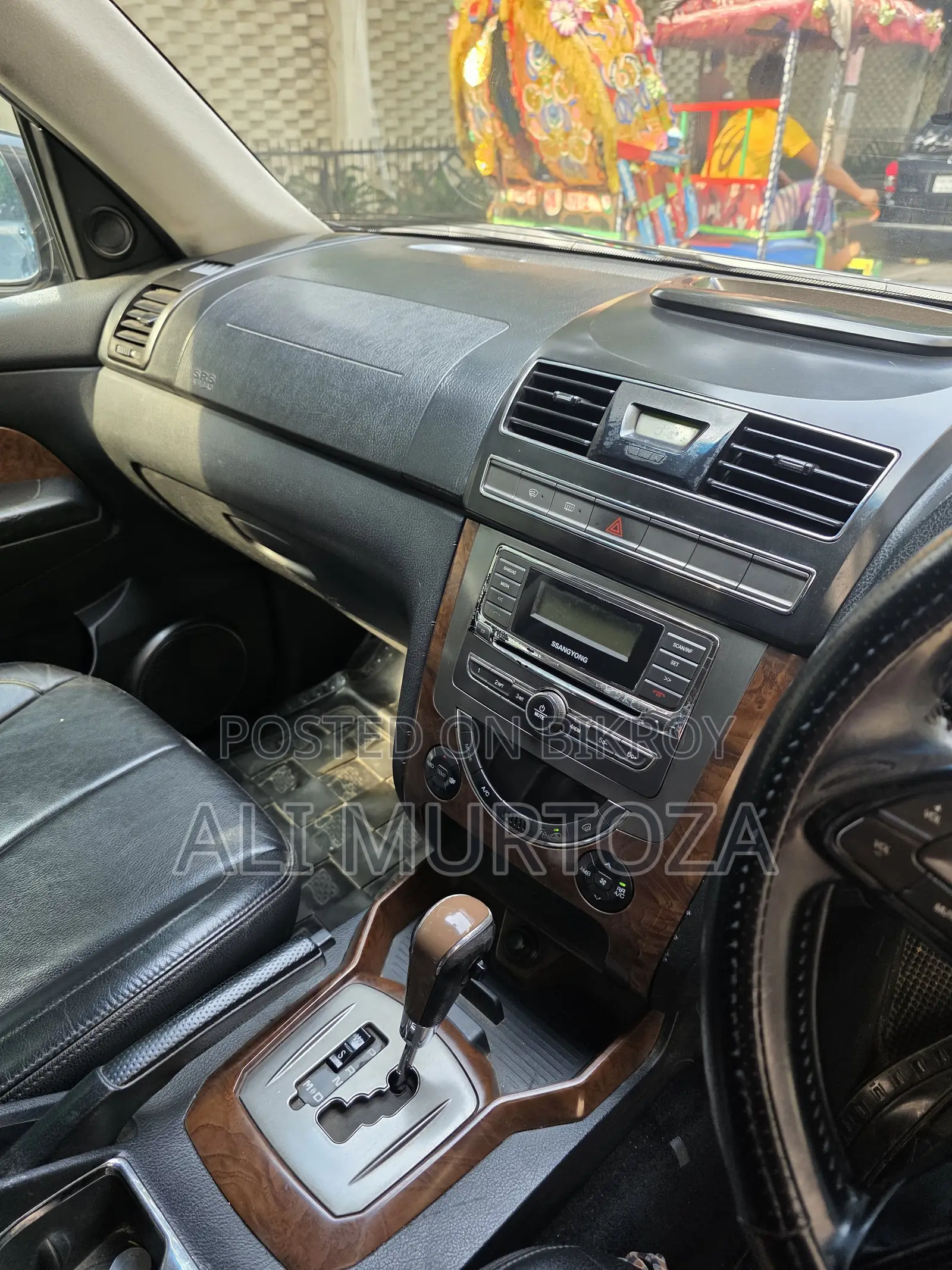 SsangYong Rexton 2016 Black