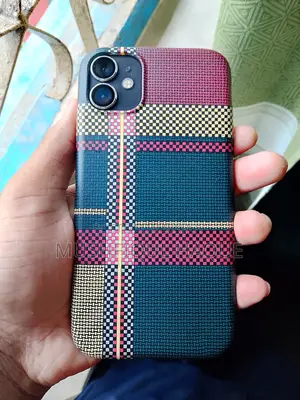 অ্যাপল আইফোন ১১ ১২৮ জিবি ব্ল্যাক