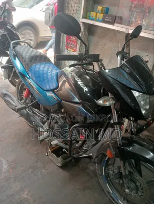হিরো গ্ল্যামার ২০১৮ ব্লু