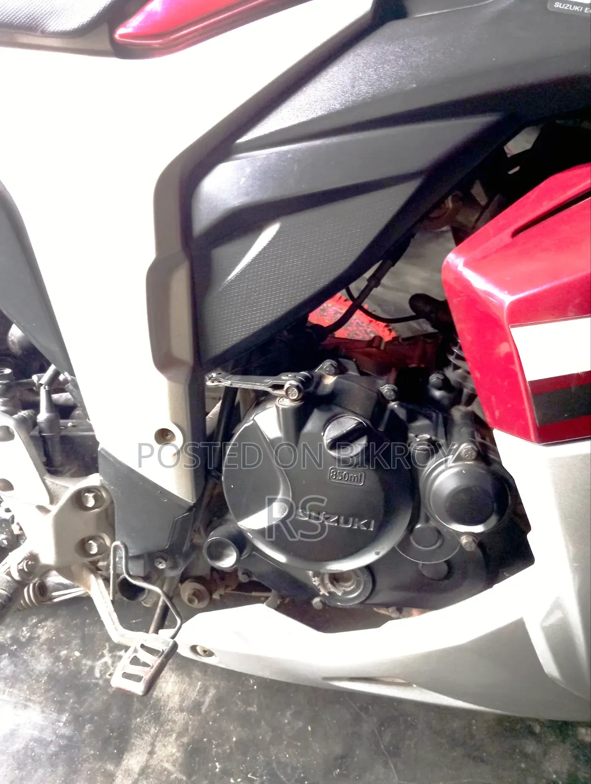 Suzuki Gixxer SF FI 2021 Pink