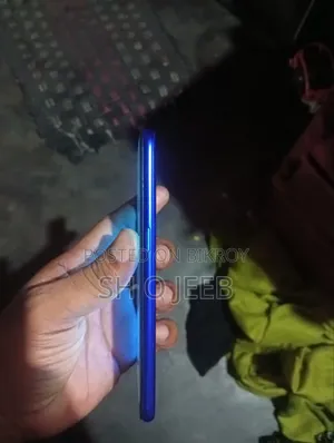 Realme C2 32 GB Blue
