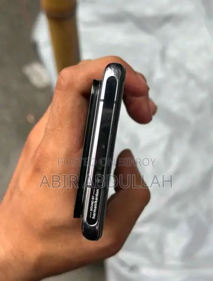 শাওমি মি ১১ আল্ট্রা ২৫৬ জিবি ব্ল্যাক