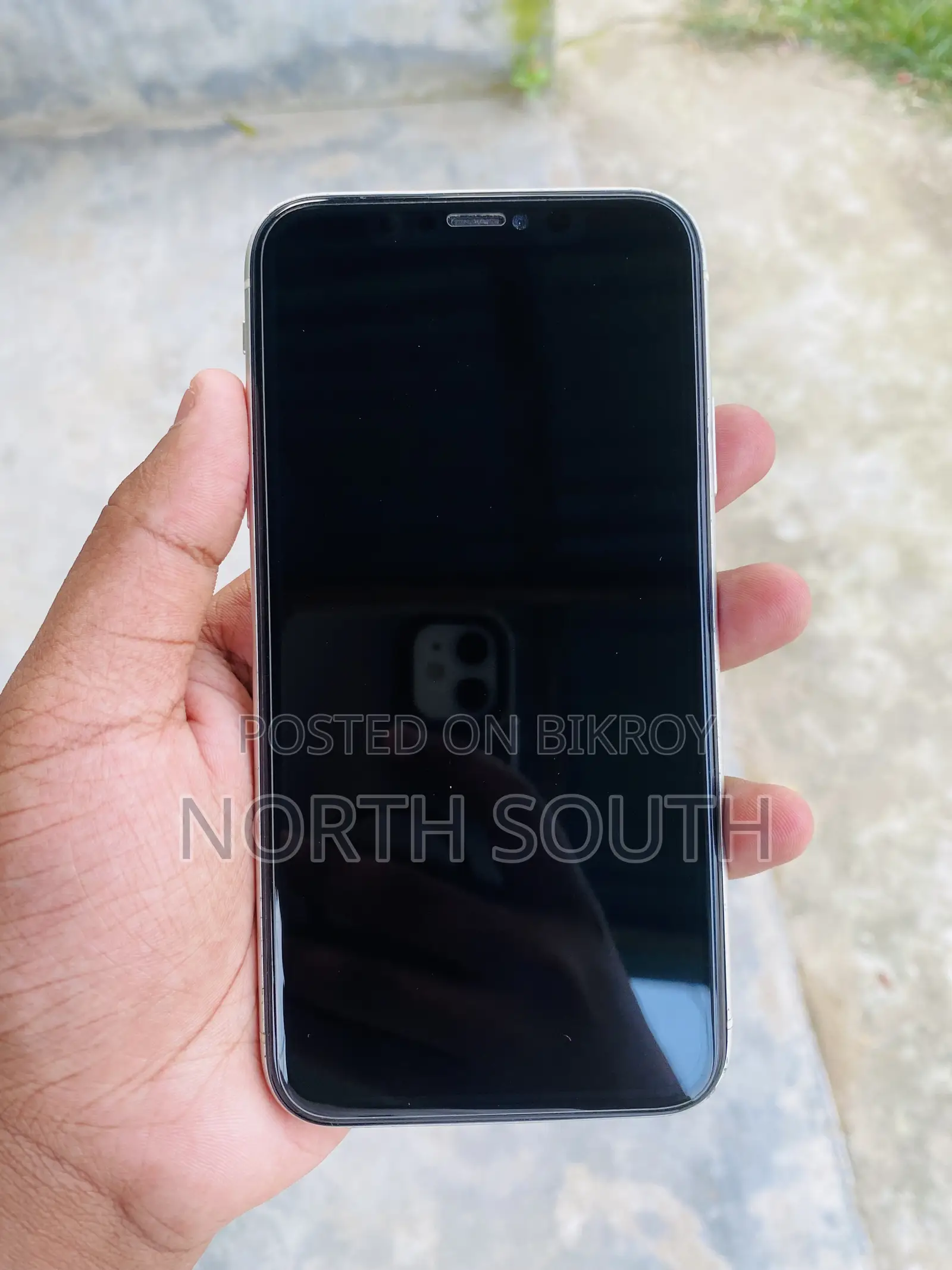 Apple iPhone 11 64 GB White