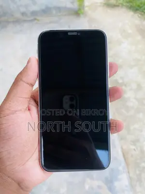 Apple iPhone 11 64 GB White