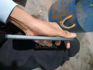 রিয়েলমি ১২ ৫জি ১২৮ জিবি গ্রিন