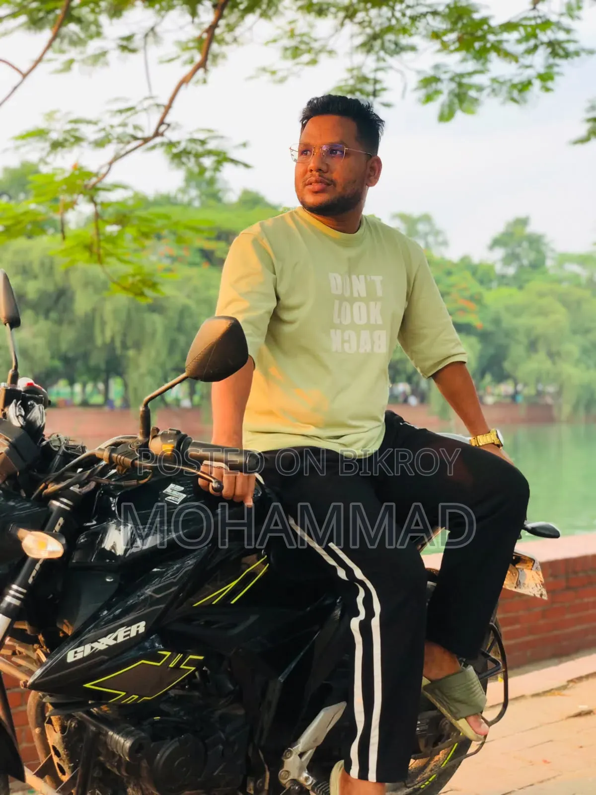 Suzuki 2025 Black