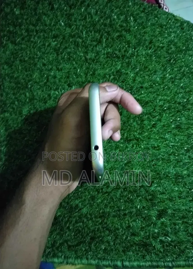 স্যামসাং গ্যালাক্সি জে২ প্রো ১৬ জিবি গোল্ড
