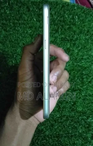 স্যামসাং গ্যালাক্সি জে২ প্রো ১৬ জিবি গোল্ড