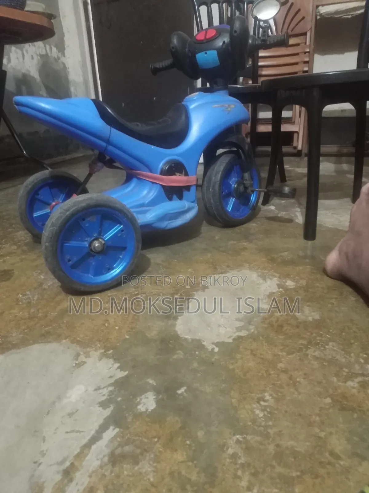 এই বেবি সাইকেলটি বিক্রি করব।