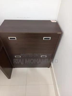 টিভি স্ট্যান্ড, ওয়ারড্রোব, সু র‍্যাক