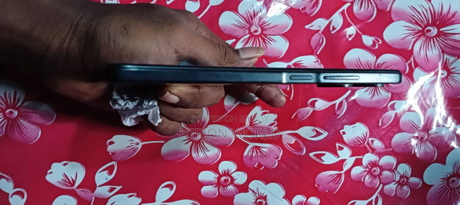 ইনফিনিক্স হট ৩০ ১২৮ জিবি ব্ল্যাক