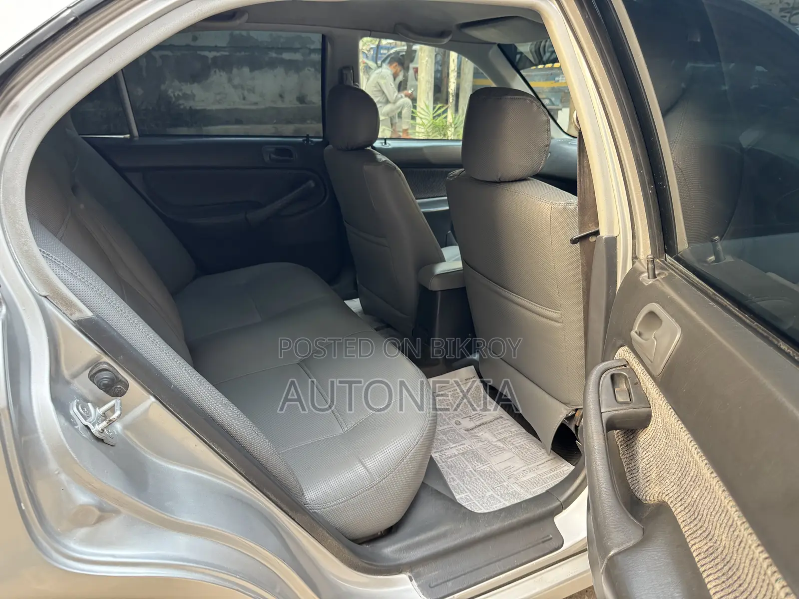 Honda Civic DX 4-Door Sedan 1997 Silver