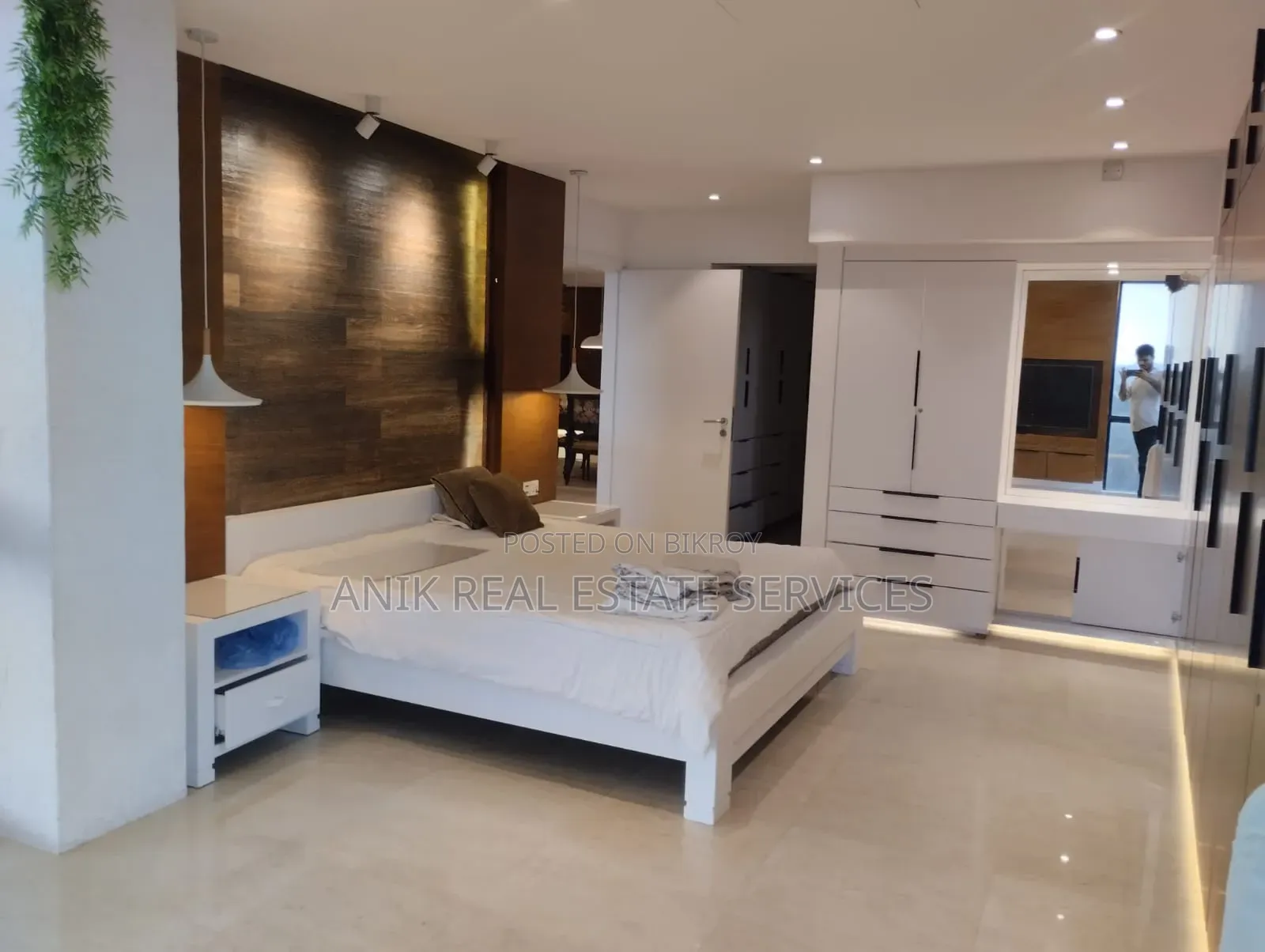 Furnished 3-Bedroom Apartment in Anik Real Estate, Gulshan for Rent