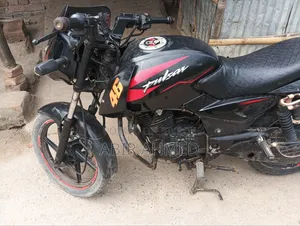 Bajaj Pulsar 150 2009 কালো