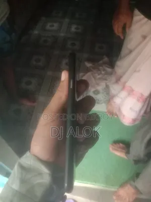 Mobile Phone 128 GB Black