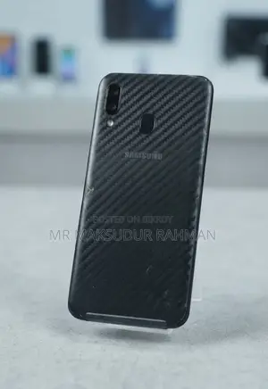 Samsung Galaxy A20 32 GB Black