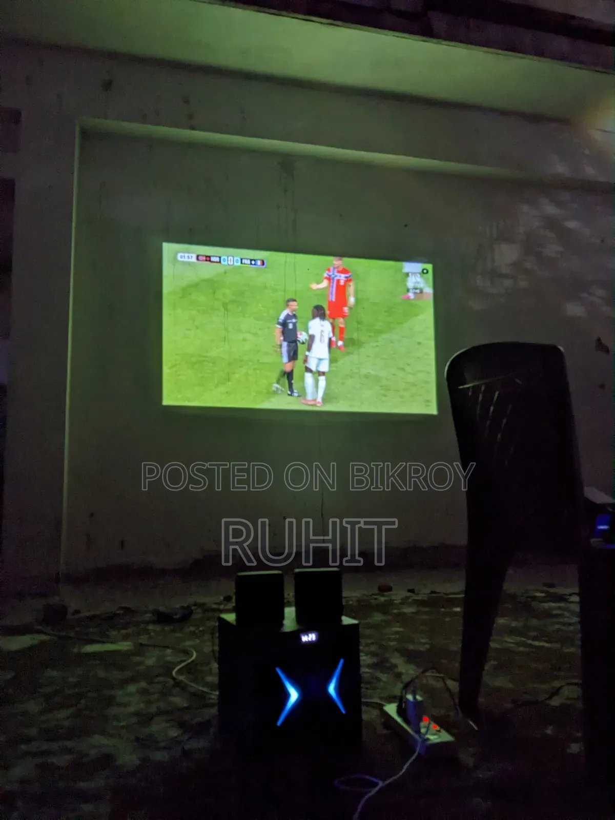 HY320 Mini Android Projector