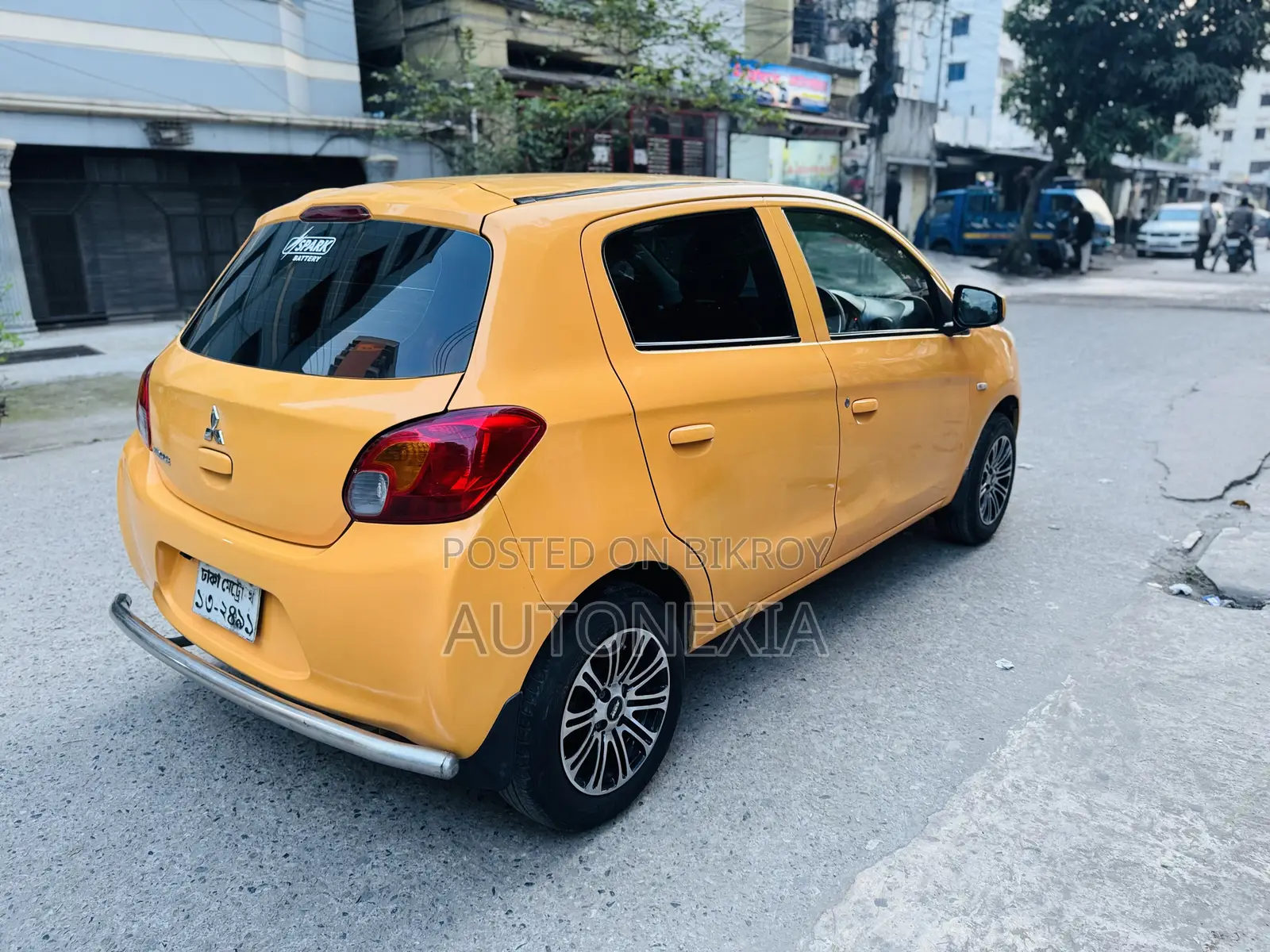 Mitsubishi Mirage 2012 Yellow