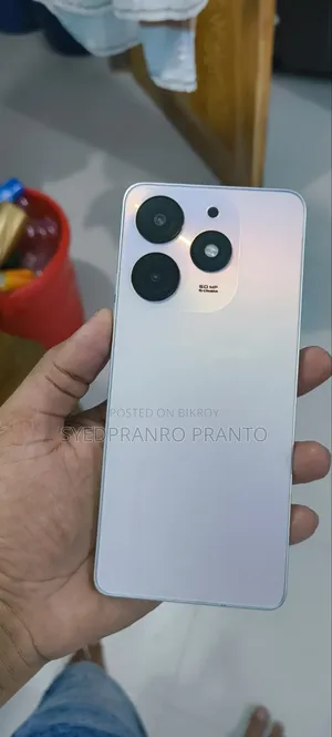 টেকনো স্পার্ক ১০ প্রো ২৫৬ জিবি হোয়াইট