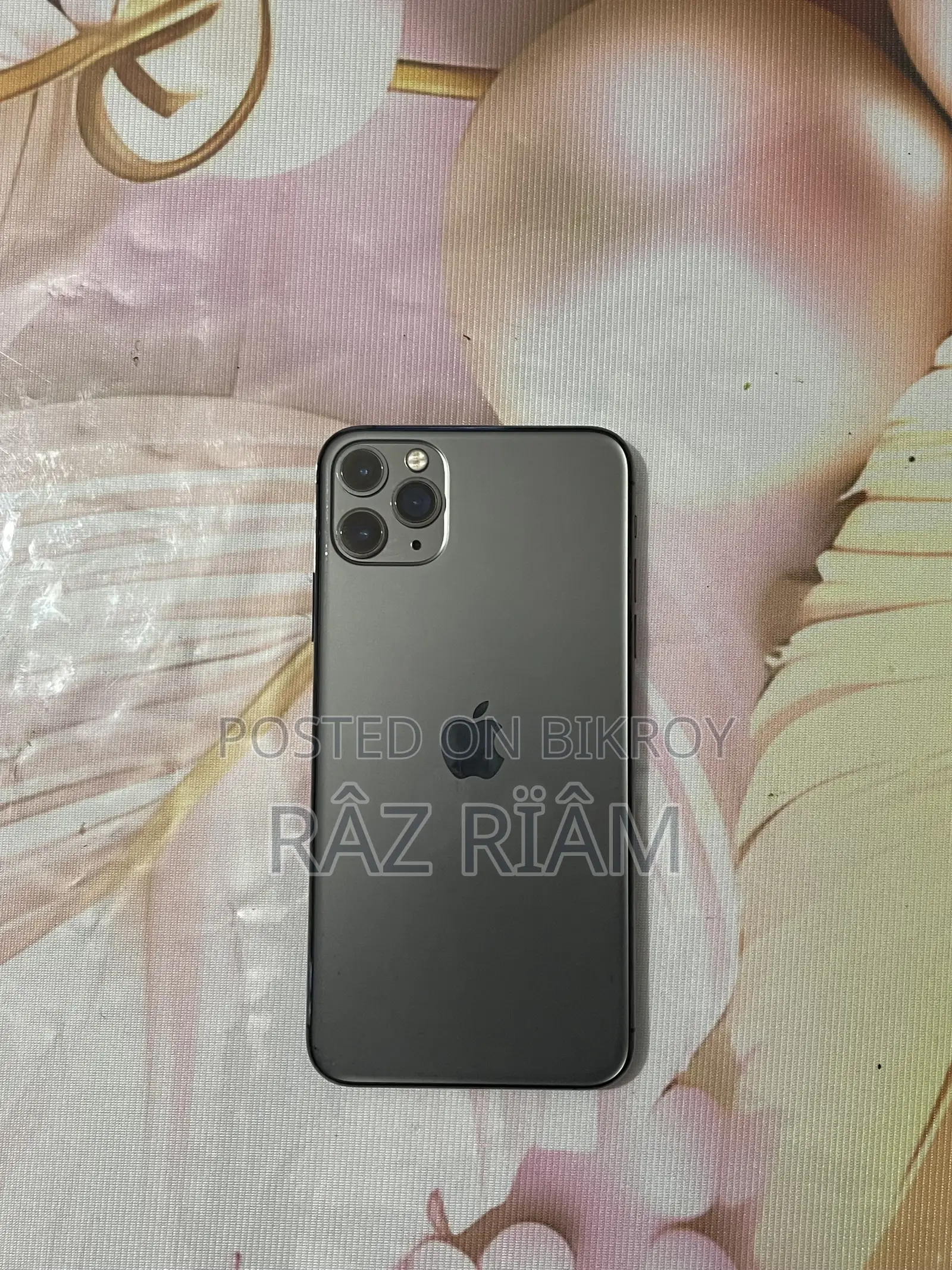 অ্যাপল আইফোন ১১ প্রো ম্যাক্স ২৫৬ জিবি ধূসর
