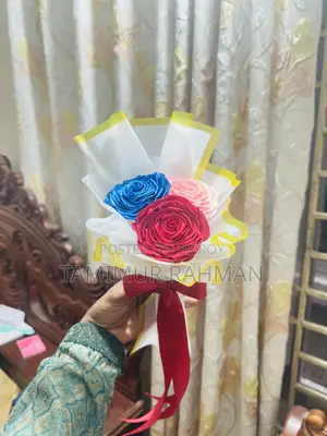 রিবন ফ্লাওয়ার তোড়া