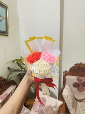 রিবন ফ্লাওয়ার তোড়া