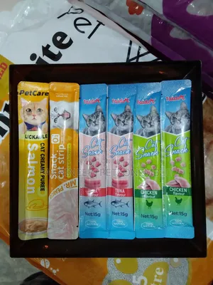 Cat Snacks / Cat Treats Available