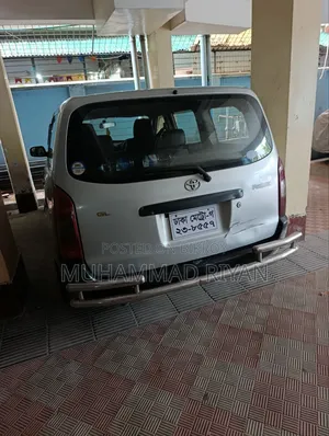 Toyota Probox 2004 Silver