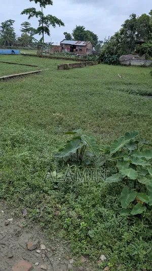 ১০ ফুট রাস্তার সাথে ৫ কাঠা জমি বিক্রয় হবে