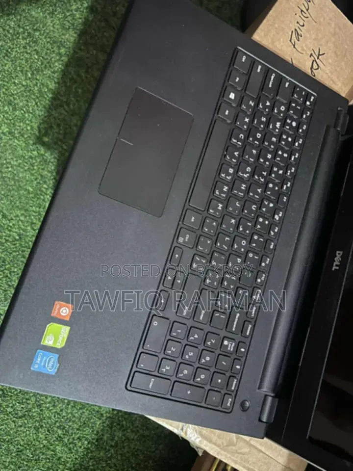 Laptop Dell Inspiron 15 2GB Intel Core i7 SSD 128GB