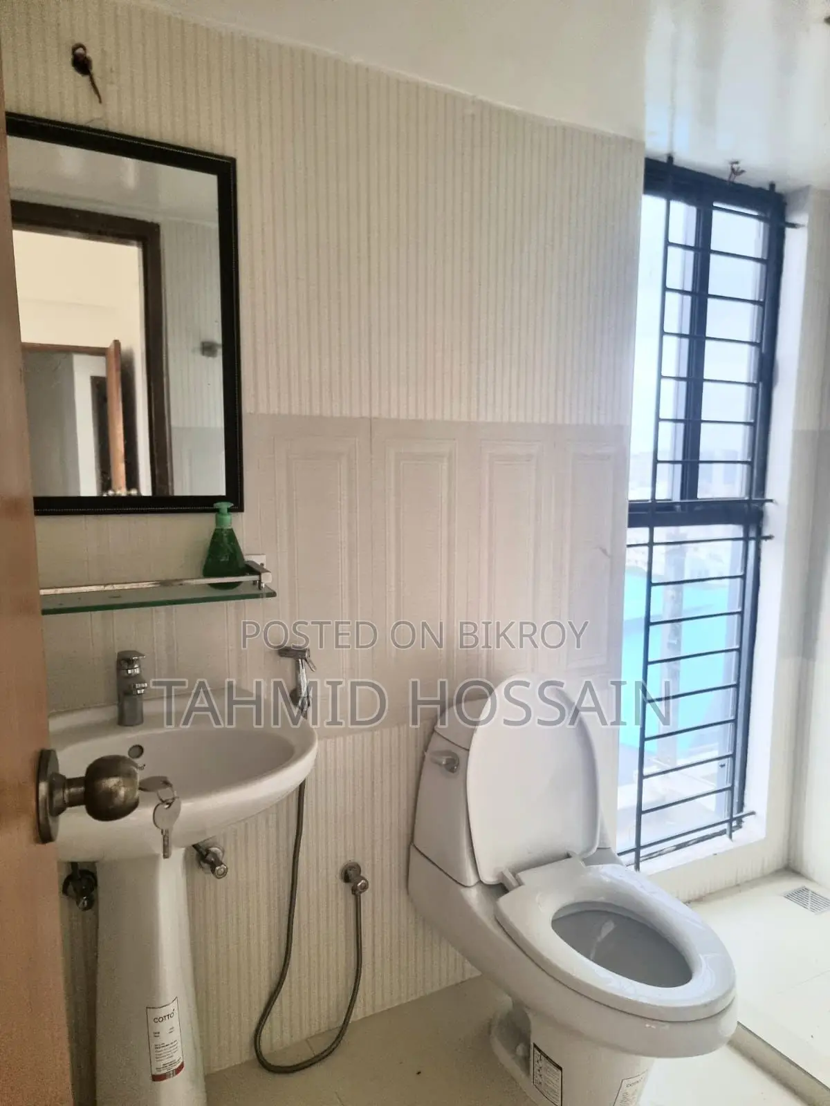 Furnished 3-bedroom Condo in 12th floor Building 5, Basundhara for sale