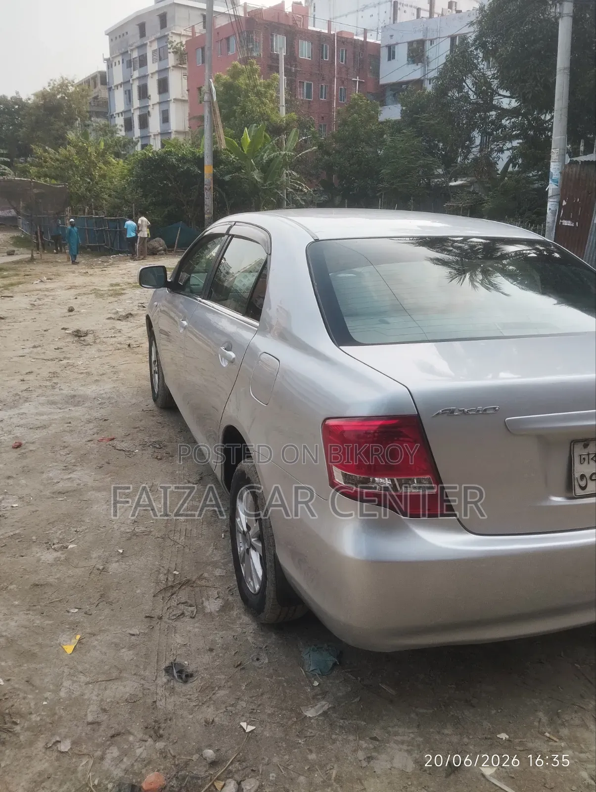 টয়োটা এক্সিও ২০০৯ সিলভার