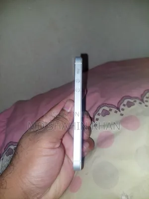 Apple iPhone 5s 16 GB Silver
