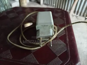 চার্জার রিয়েলমি সি৩০