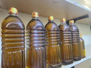 তেতুলের কাঠের ঘানি ভাঙ্গানো সরিষার তেল