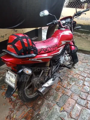 Bajaj Platina 100 2018 Red