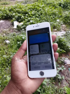 Apple iPhone 6s 16 GB Silver