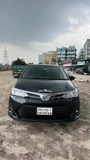 টয়োটা করোলা ২০২০ কালো