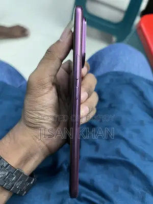 Vivo V60e 256 GB Red