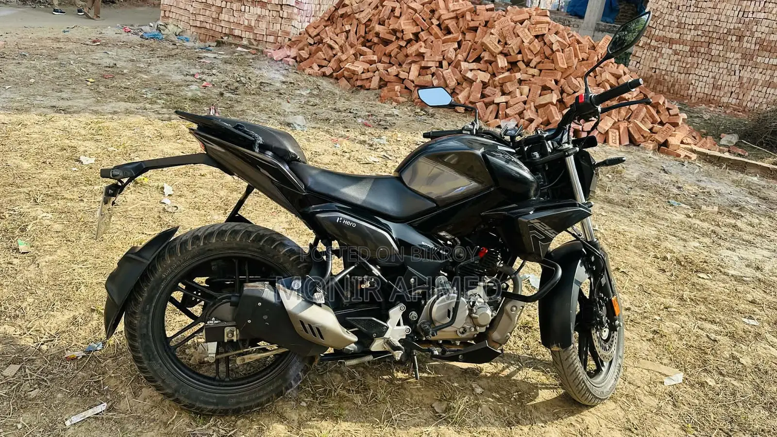 Hero Xtreme 125R 2025 Black