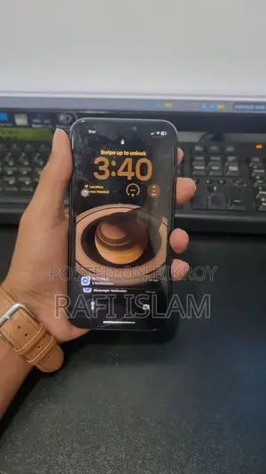 Apple iPhone 11 64 GB Black