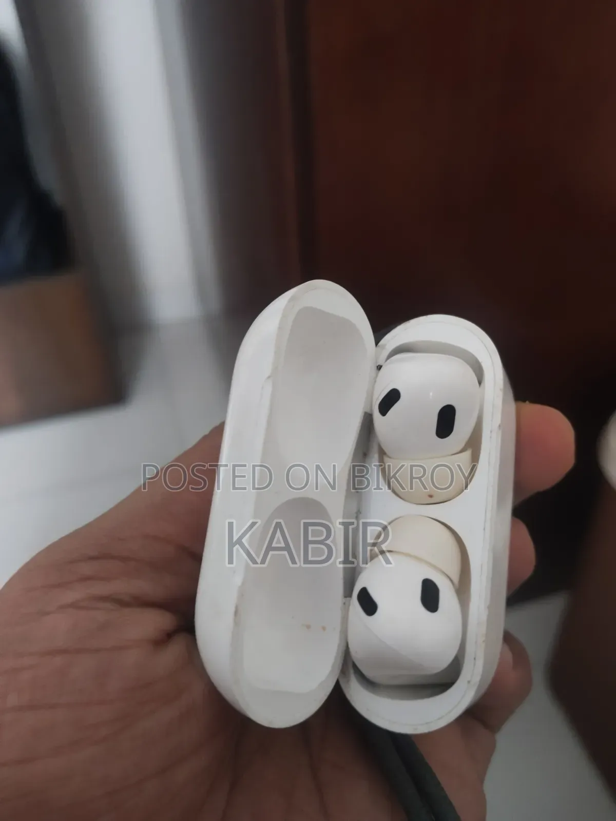 New Airbirds