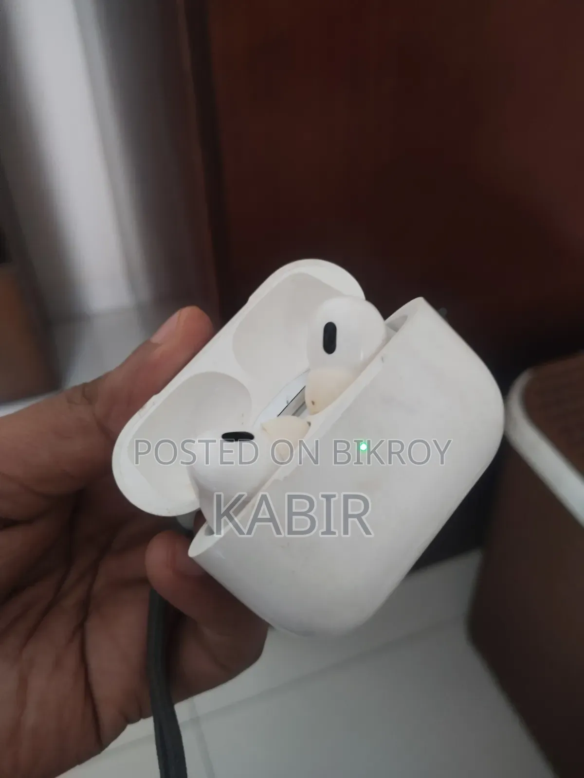 New Airbirds