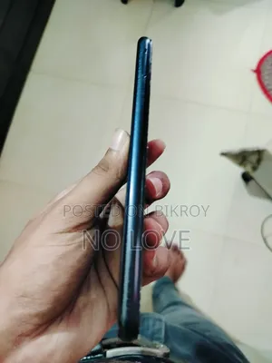 Vivo Y11 32 GB Blue