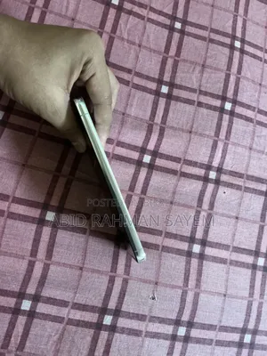 স্যামসাং গ্যালাক্সি এস২২ ৫জি ২৫৬ জিবি হোয়াইট