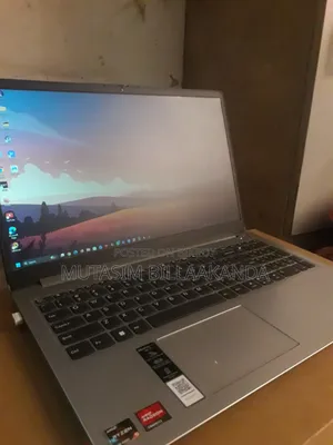 Laptop Lenovo IdeaPad 1 8GB AMD Ryzen 5 SSD 512GB